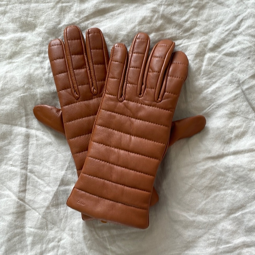 100% leather gloves (Small/Petite hands only!)